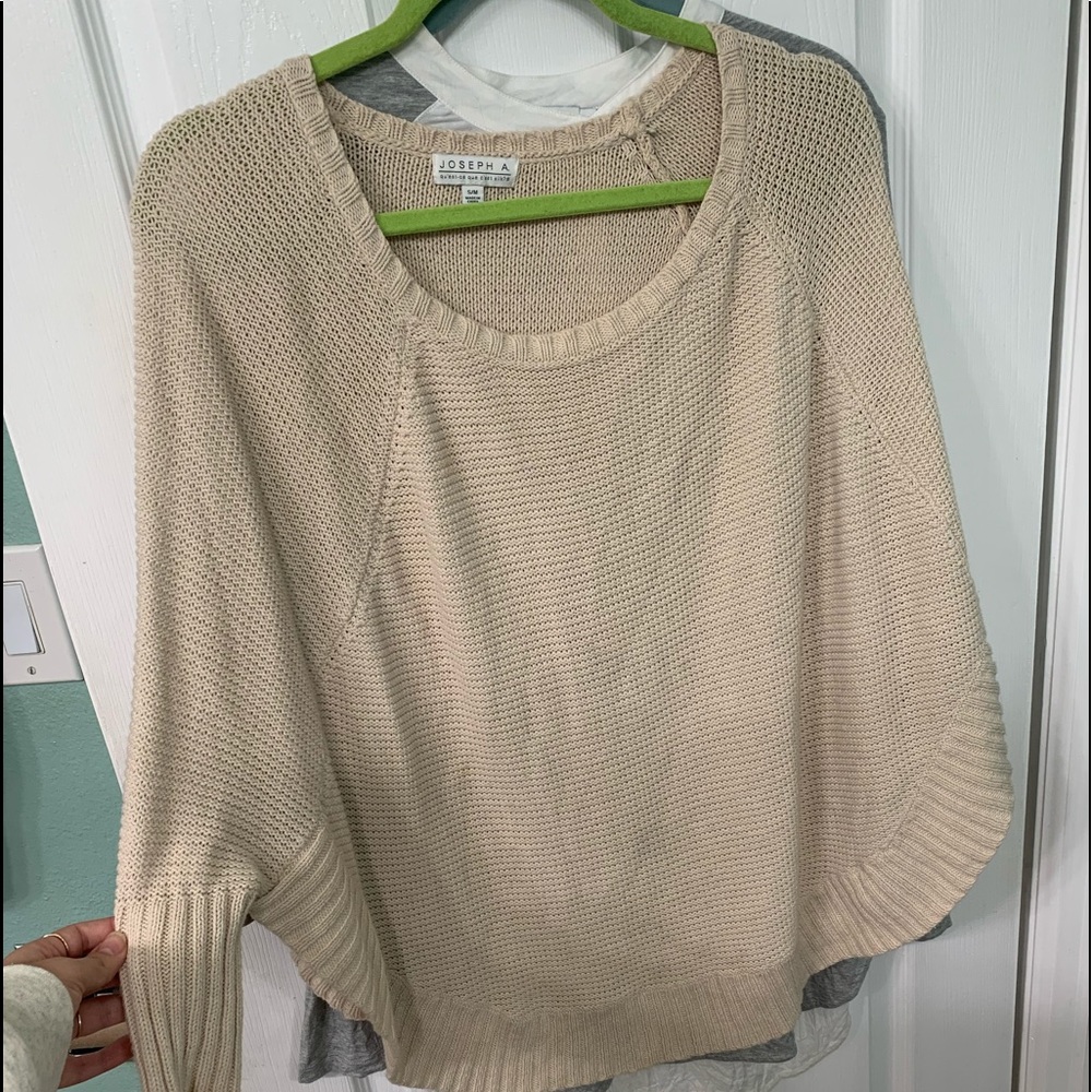 Very cute oversized knit